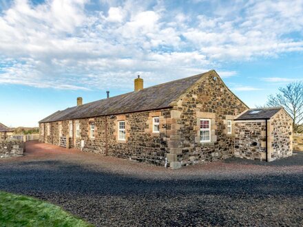 Cottage in Newton-by-the-Sea, Northumberland