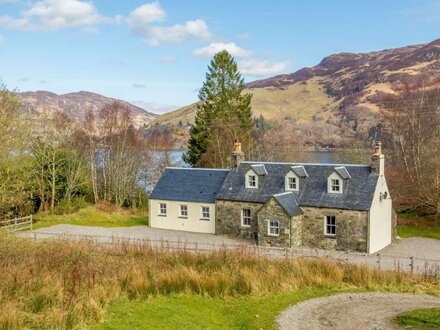 Cottage in Letterfearn, The Highlands