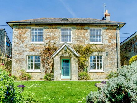 Cottage in Niton Undercliff, Isle of Wight