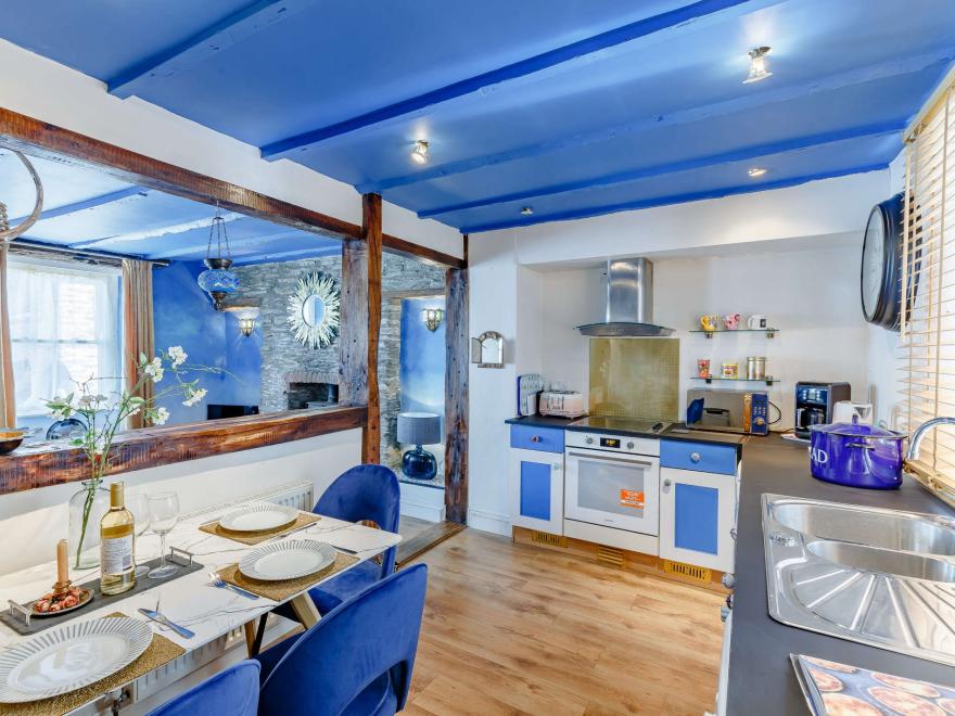 Cottage in Polruan, South Cornwall