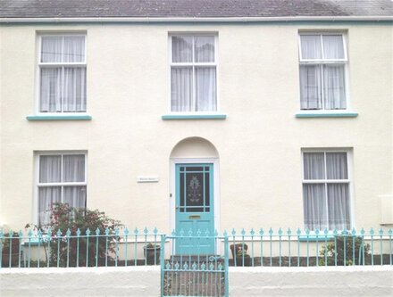 House in Penally, West Wales