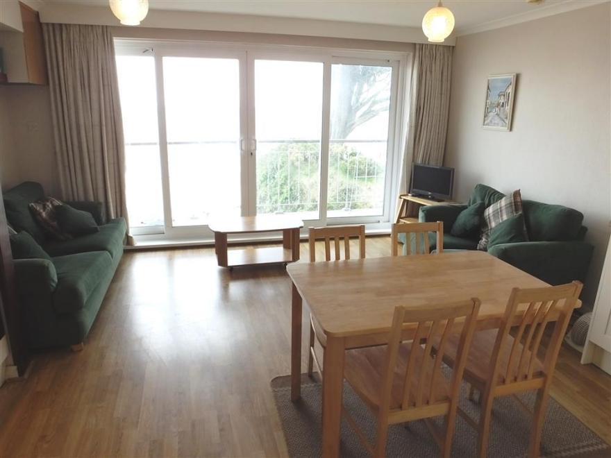 Apartment in Saundersfoot, West Wales