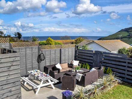 Bungalow in Gorran Haven, South Cornwall