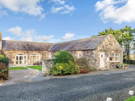 Cottage in Newton-by-the-Sea, Northumberland