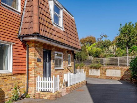 Cottage in Milford on Sea, Hampshire