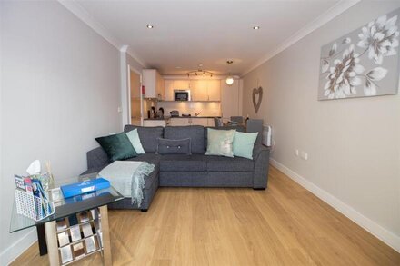 Apartment in Pembroke, West Wales