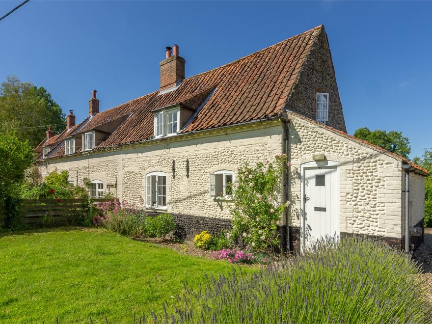 Cottage in Field Dalling, Norfolk