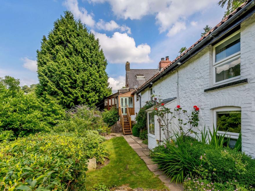 Cottage in Lydbrook, Gloucestershire