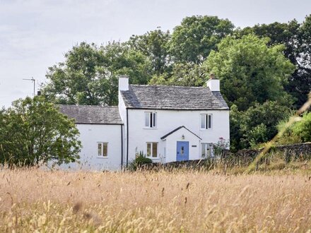 Cottage in Coniston Water, Cumbria