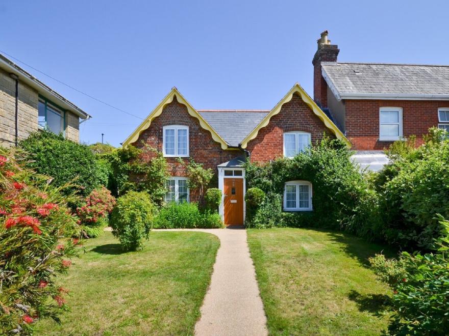 Cottage In Isle Of Wight