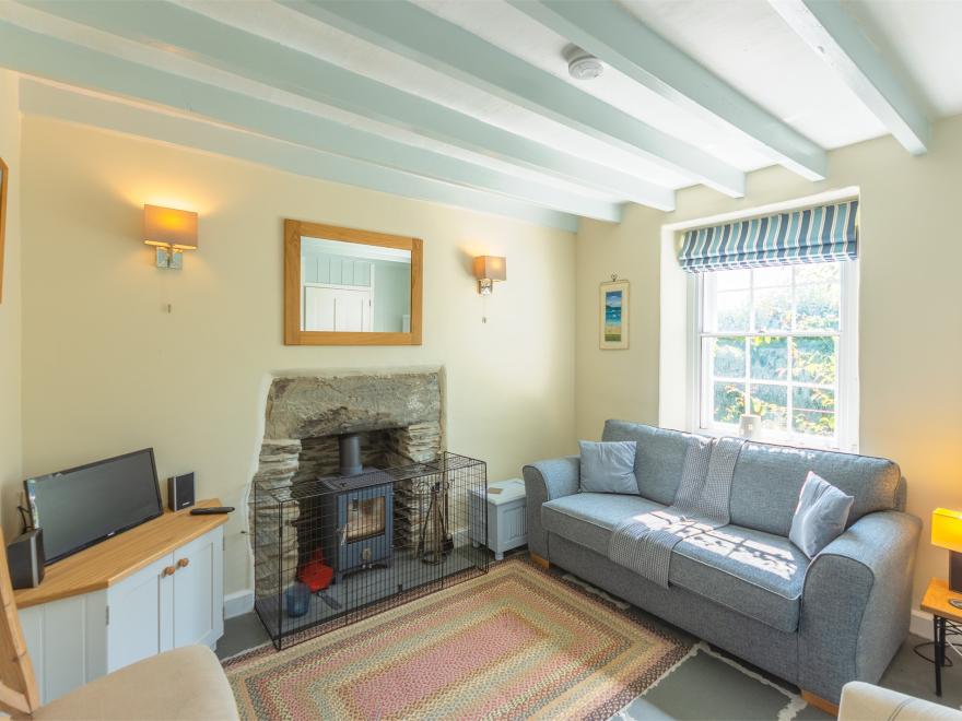 Cottage in Cwrt, North Wales