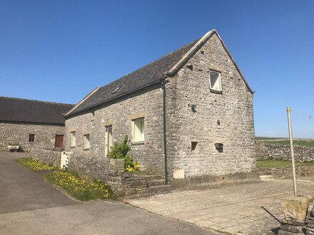 Barn in Newton Grange, Derbyshire