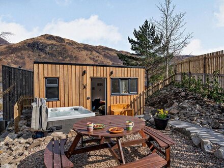 Log Cabin in Kinlochleven, The Highlands