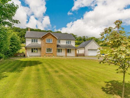 Cottage in Lampeter, West Wales