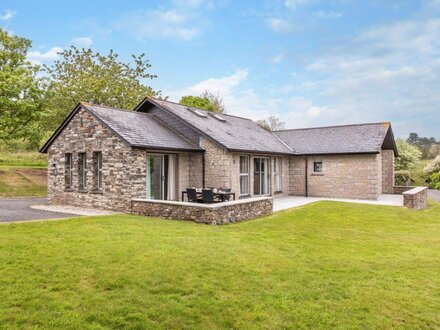 House in St. Mellion, South Cornwall