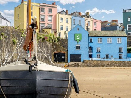 Apartment in Tenby, West Wales