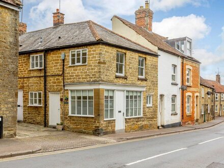 Cottage in Crewkerne, Somerset