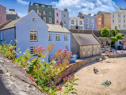 Apartment in Tenby, West Wales