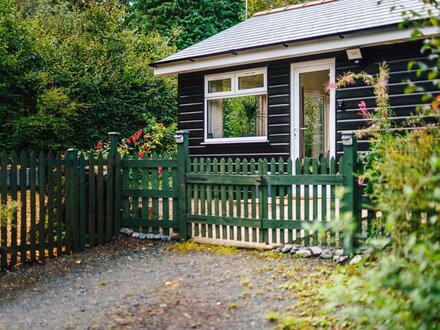 Log Cabin in Devils Bridge, Aberystwyth, Mid Wales