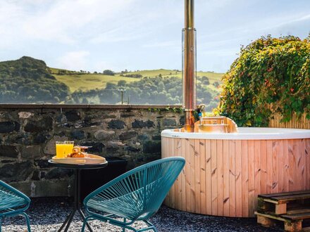 Log Cabin in Aberystwth, Mid Wales