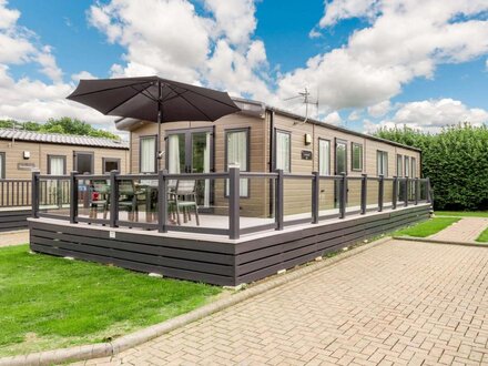 Log Cabin in New Milton, Hampshire