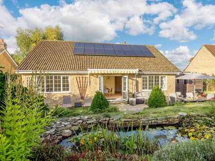 Bungalow in Bridport, Dorset