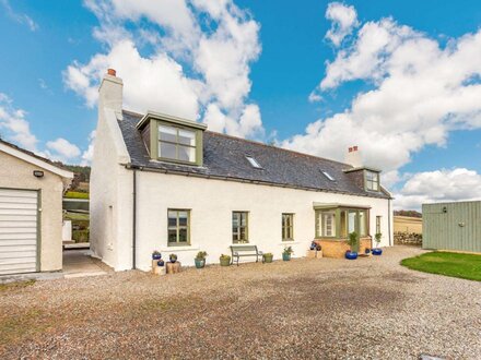 Cottage in Alness, The Highlands