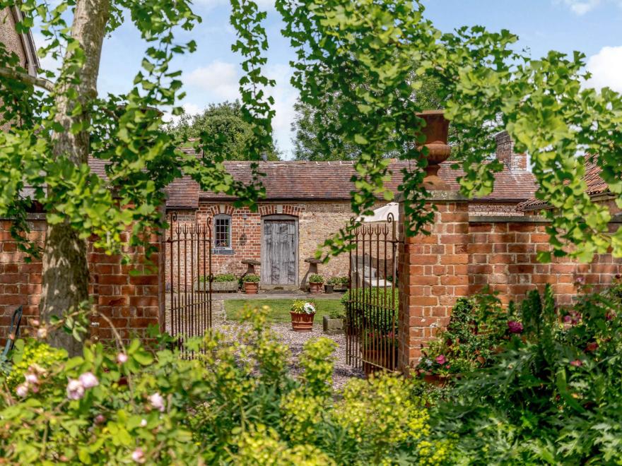 Cottage In Gloucestershire