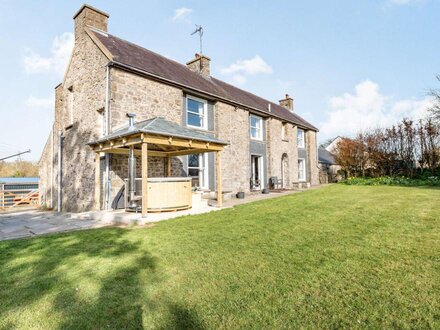 Cottage in Pembroke, West Wales