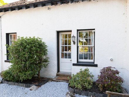 Apartment in Appin, The Highlands