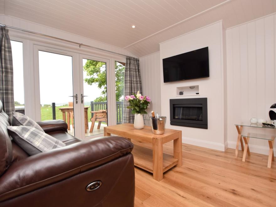 Log Cabin in Langbank, Glasgow and Clyde Valley