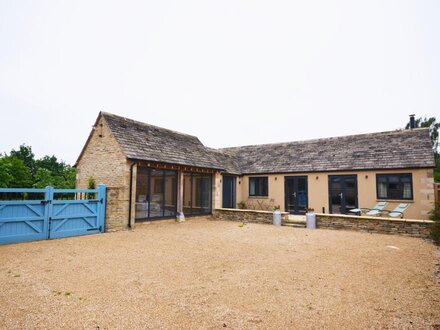 Barn in Lechlade, Gloucestershire