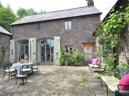 Barn in Abergavenny, Mid Wales