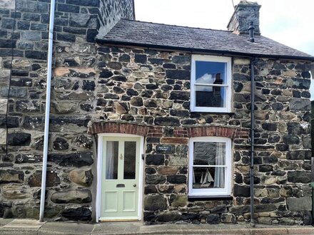 Cottage in Aberdovey, North Wales