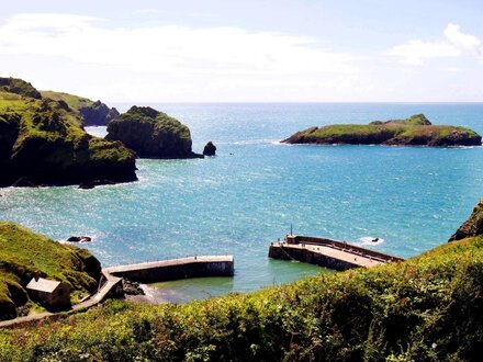 Bungalow in Mullion Cove, West Cornwall