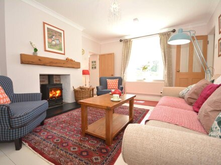 Apartment in Llandissilio, West Wales