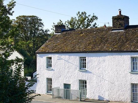 Cottage in Crickhowell, Mid Wales