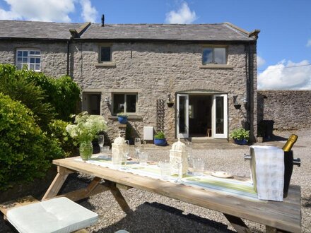 Cottage in Little Longstone, Derbyshire