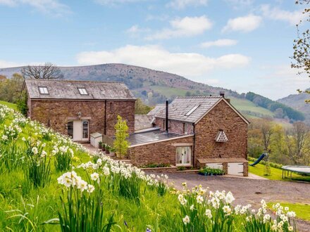 Barn in Abergavenny, Mid Wales