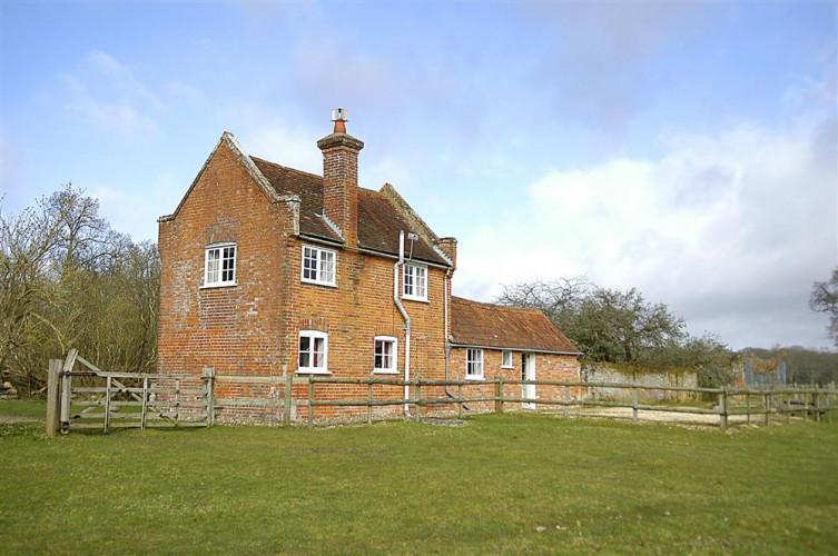 Oak Tree Cottage