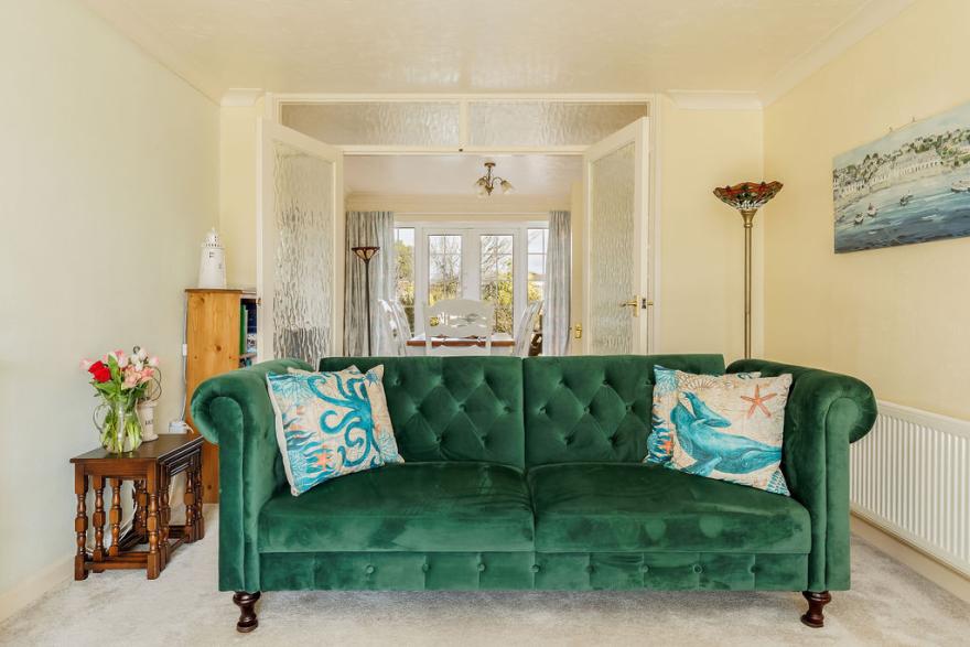 Dolphin Cottage