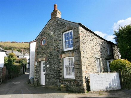 White Pebble Cottage