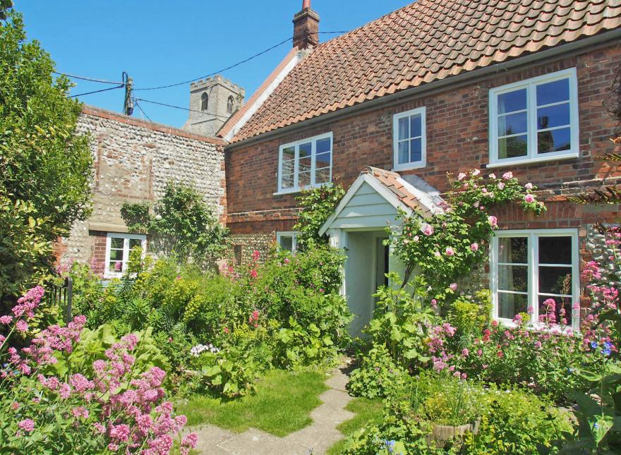 Well Cottage - Cley