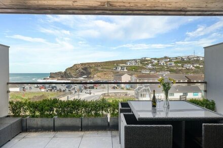 Exceptional four-storey townhouse with stunning sea views