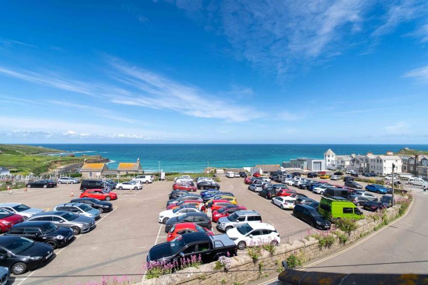 Victoria House – Sleeps 8  - Parking  - Sea Views  - Outside Space