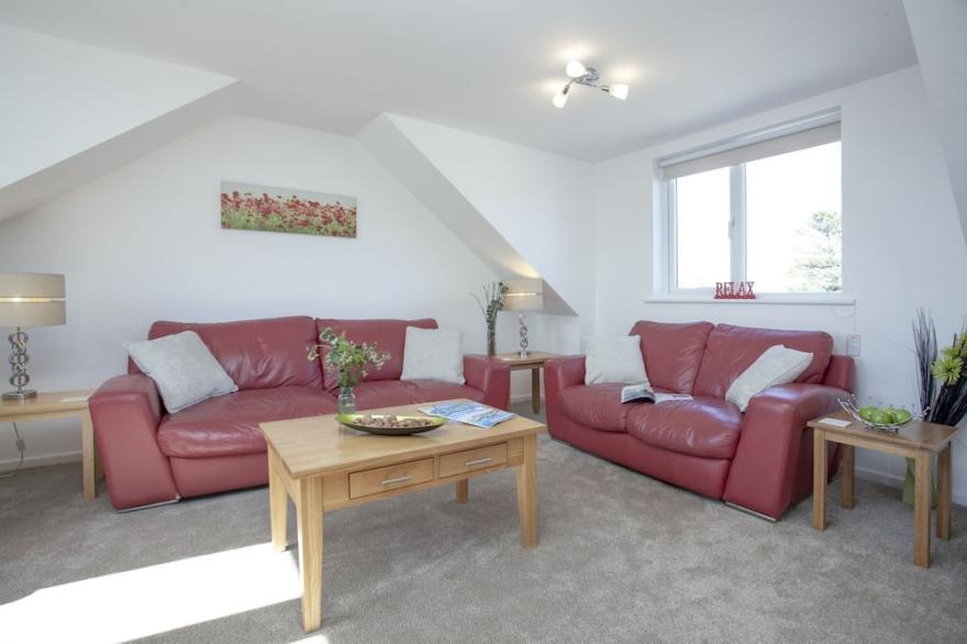 Bridge Apartment -  an apartment that sleeps 6 guests  in 3 bedrooms