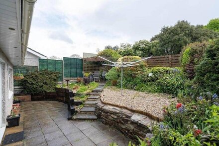 Peaceful Home in Looe with Stunning Views