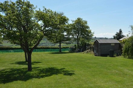 Stylish ground floor conversion near Bath and Priston with outstanding views