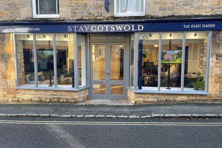 One bedroom Cotswold holiday let apartment perfect for couples breaks - Rye