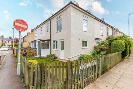 Corner Cottage | 1-Bedroom Cottage Close To Norwich City Centre